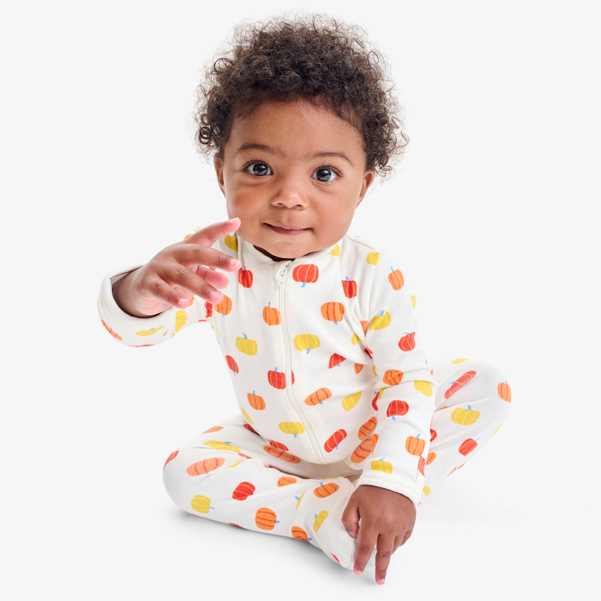 Clearance baby organic zip footie in candy pumpkins | Primary.com