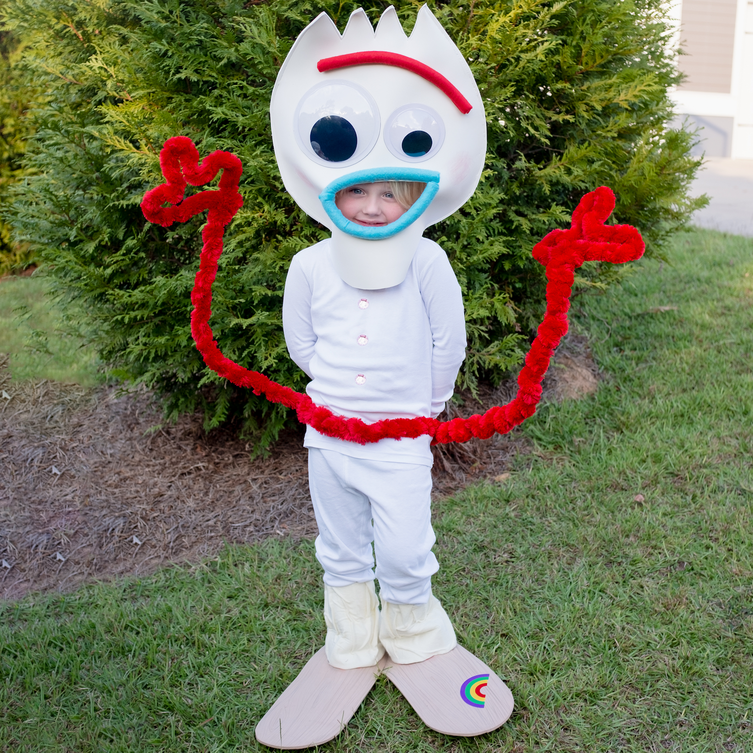 Toy Story - Bonnie and Forky  Toy story costumes, Baby girl halloween  costumes, Bonnie costume