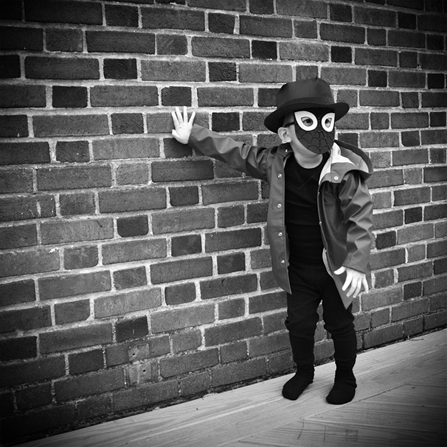 DIY Spider Noir Costume Primary Primary diy-spider-noir-costume-primary-primary